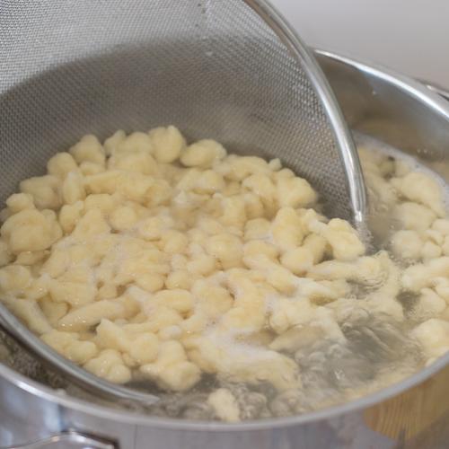 Strapacky - halusky s kapustou a udenym