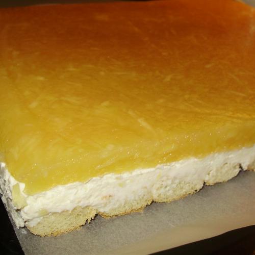 Nepečený jablkový koláč